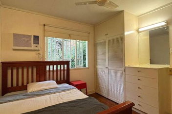 CozyHomes Woolloongabba B&B with Accommodation Brisbane