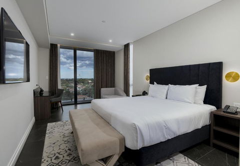 Crowne Plaza Sydney Burwood, An IHG Hotel - Accommodation Brisbane 2