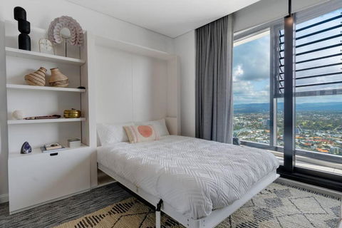 D-Ocean Retreat Modern 3-Bedroom Apartment - Accommodation Brisbane 4