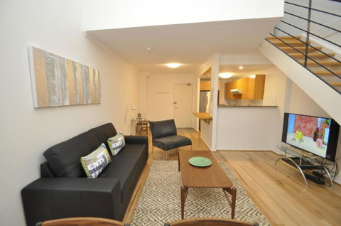 Darlinghurst Fully Self Contained Modern 1 Bed Apartment (POP) - Accommodation Brisbane 1