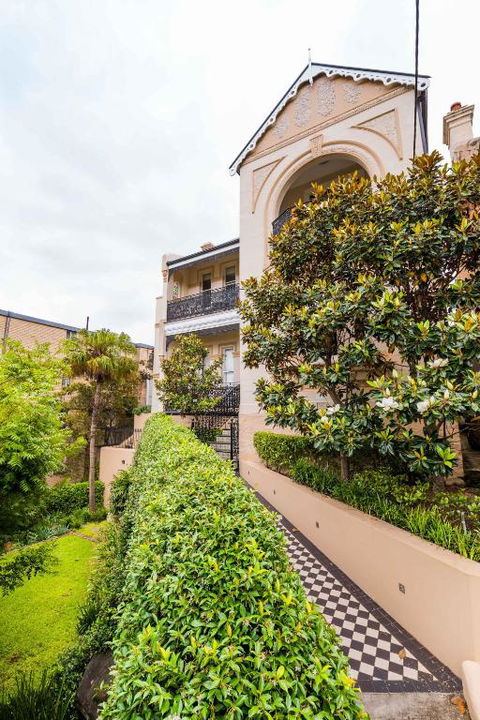 Designer Styled Studio In Central Trendy Glebe - Accommodation Brisbane 4
