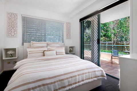 Designer Suites - Diors Delight - Surfers Paradise - Accommodation Brisbane 2