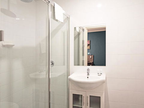 28 Hotel - Accommodation Brisbane 2