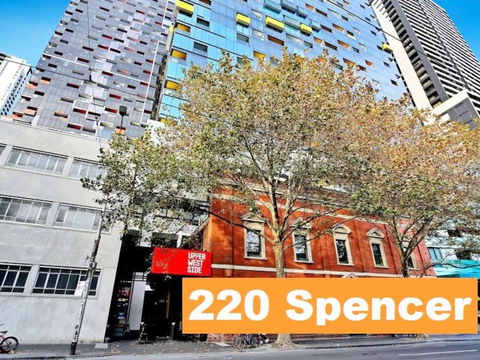 2BR 2BATH + CAR = QUALITY & STYLE IN MELBOURNE CBD - Accommodation Brisbane 1
