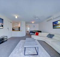 2BR Aloha Lane Main Beach Apartment - Accommodation Brisbane