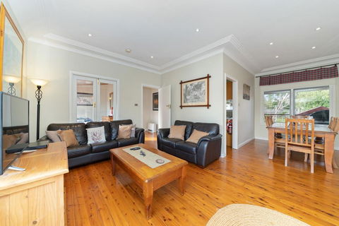 3 Sisters Blue Mountains Cottage - Accommodation Brisbane 1