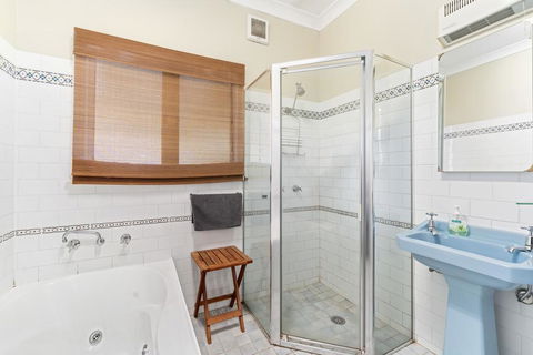 3 Sisters Blue Mountains Cottage - Accommodation Brisbane 3