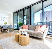 33 Cotton Cloud LVL482BR2BTH Apt Mel Cen freetram - Accommodation Brisbane