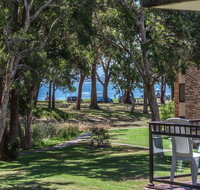 45 'Bay Parklands' 2 Gowrie Ave - pool tennis court spa  across the road to the beach - Accommodation Brisbane