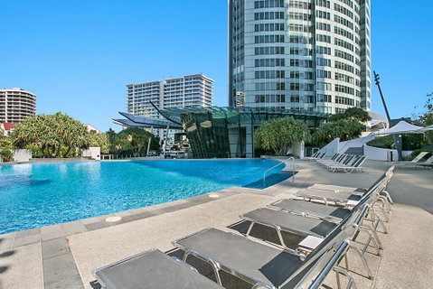4701 At 9 Hamilton Ave By GCHS - Accommodation Brisbane 0