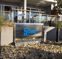 5 Knots Metung - Accommodation Brisbane