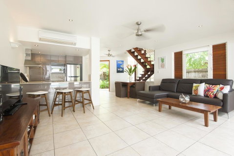 6 Templemoon - Accommodation Brisbane 2