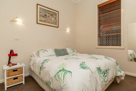94Best Apartments - Accommodation Brisbane 1