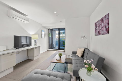 A Bright & Airy CBD Apt Next To Southern Cross - Accommodation Brisbane 0