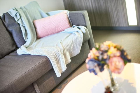 A Stylish & Cozy Studio Next To Southern Cross - Accommodation Brisbane 2