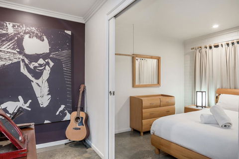A SWEET ESCAPE - Brandon St Beach & Spa - Accommodation Brisbane 1