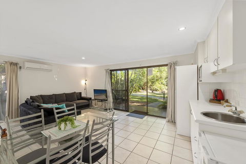 Aanuka Tropical Spa Bure - Accommodation Brisbane 0