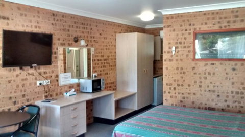 Aberdeen Motel - Accommodation Brisbane 1