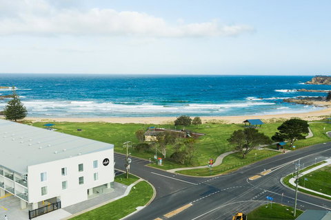 Abode Malua Bay - Accommodation Brisbane 3