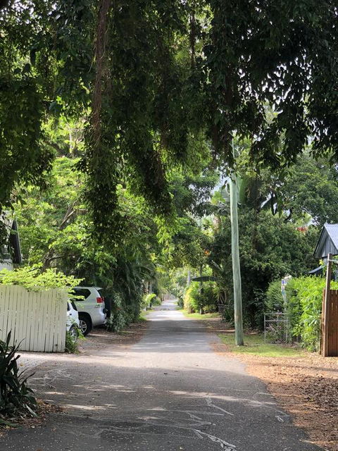 Absolute Beach Frontage, Family Friendly, Home Away From Home - Accommodation Brisbane 2