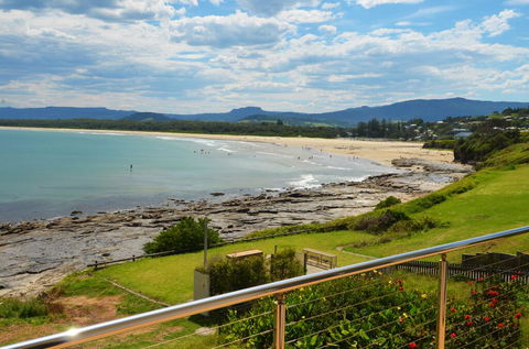 Absolute Waterfront - Accommodation Brisbane 1