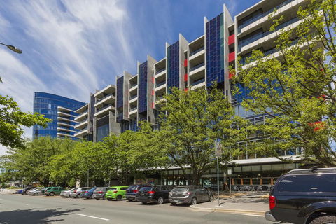 Accommodate Canberra - New Acton - Accommodation Brisbane 1