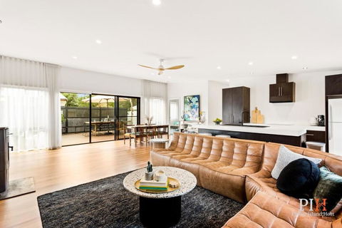 Dream Vacation Home 3 Bdr 2 Ba - Accommodation Brisbane 2