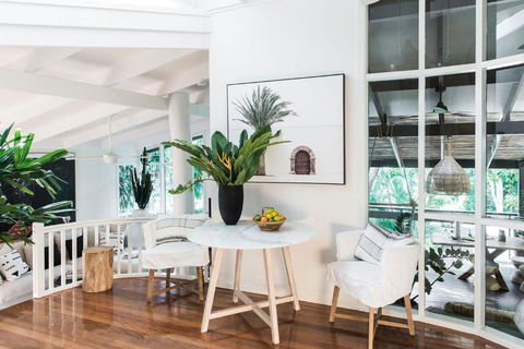 Dukes Beach House - Accommodation Brisbane 2