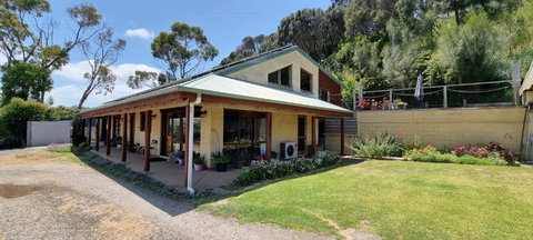 Eastern Reef Cottages - Accommodation Brisbane 2