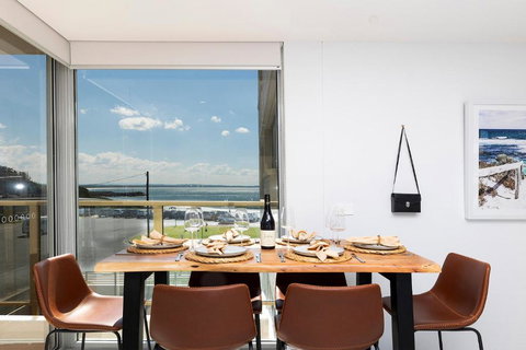 Ebbtide 10 - Accommodation Brisbane 0