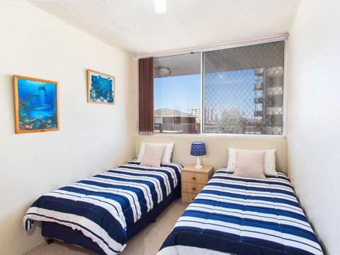 Ebbtide 6 - Accommodation Brisbane 3