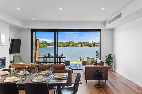 Edgewater On Irvine - Accommodation Brisbane 2