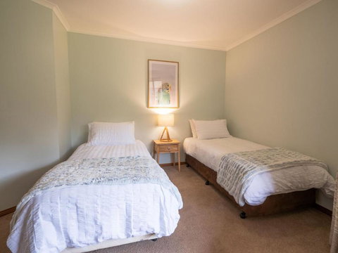 Eildon Motel Main House - Accommodation Brisbane 2