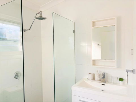Elegant Villa Near Shopping Mall - Accommodation Brisbane 2