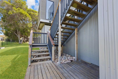 Elevation - Accommodation Brisbane 4