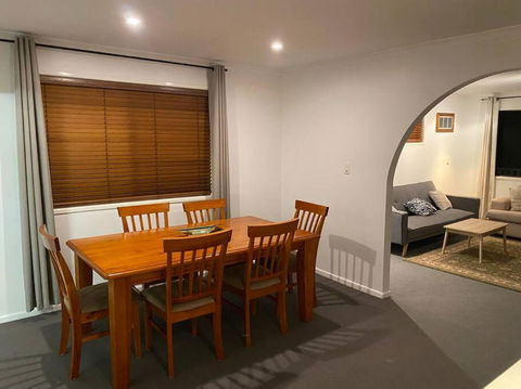FAMILY 3-bedroom Everton Hills Apartment - Accommodation Brisbane 1