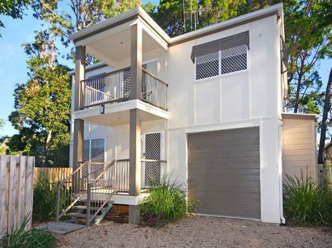 FLIP FLOP INN - Accommodation Brisbane 0