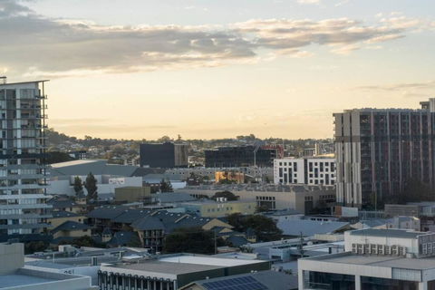 FV Peppers 2BR 2BA W Parking, Shared Spa, Gym, Pool - Accommodation Brisbane 4