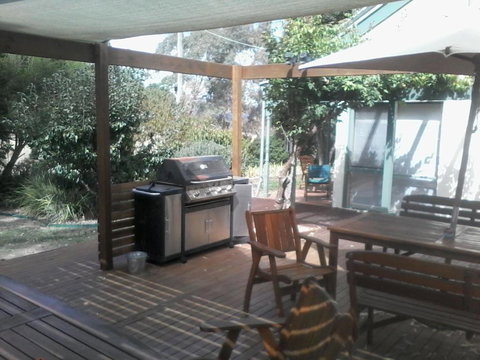 Friends In Harcourt North - Accommodation Brisbane 3