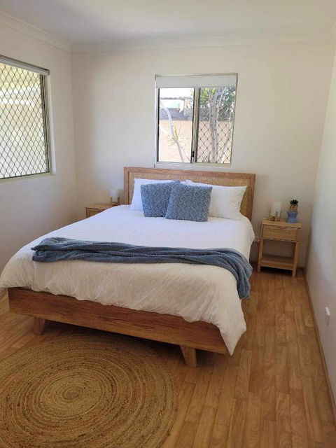 G&R Beach Cottage - Accommodation Brisbane 1