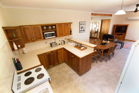 Glenlee Cottage - Accommodation Brisbane 4