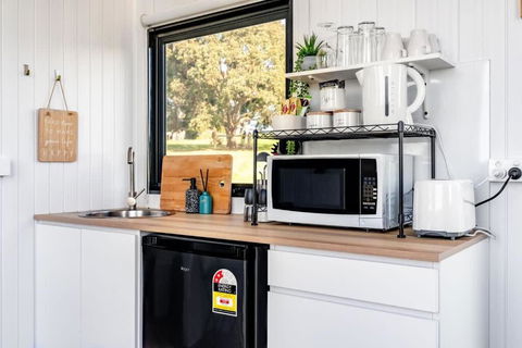 Gold Fields By Tiny Away - Accommodation Brisbane 3