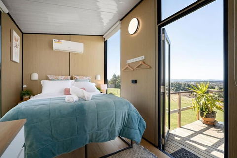 Gold Meadows By Tiny Away - Accommodation Brisbane 4