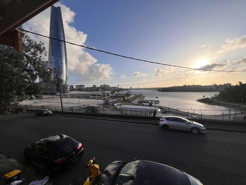 Golden Dream - Accommodation Brisbane 0