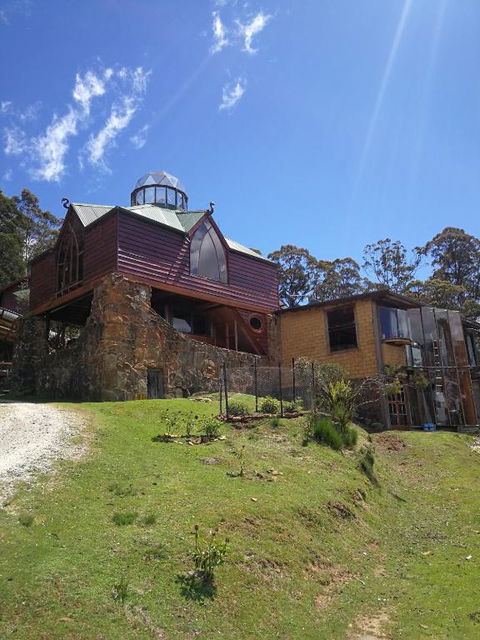 Happy Nest - Accommodation Brisbane 0