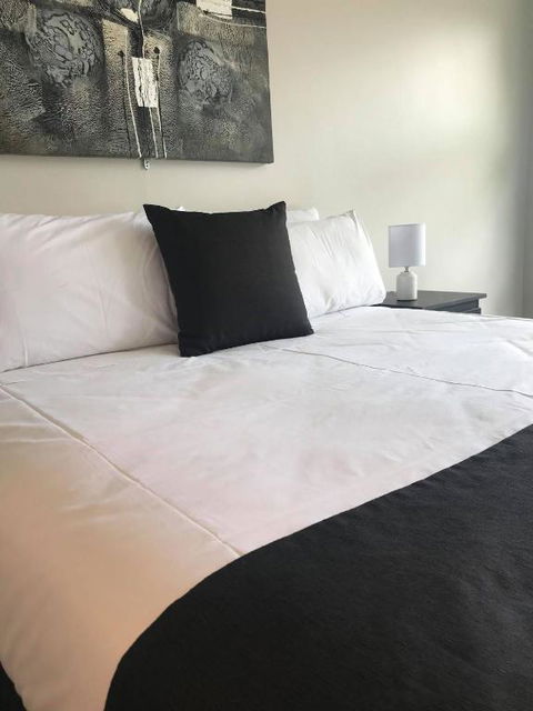 Guiding Star Motel & Hotel - Accommodation Brisbane 0