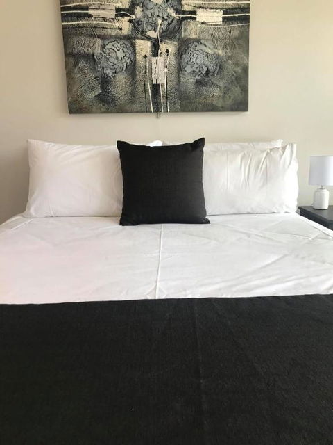 Guiding Star Motel & Hotel - Accommodation Brisbane 2