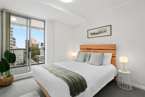 HELP1 - Chatswood Charm Central Apartment Near Station - Accommodation Brisbane 2