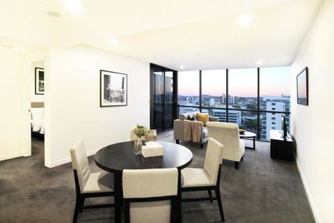 Hearty Milton Apartments - Accommodation Brisbane 3