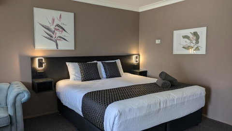 Highlands Motor Inn - Accommodation Brisbane 0